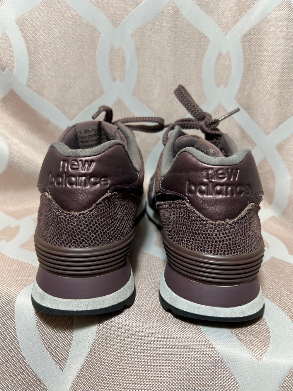 New Balance Women’s Dark Purple w/sparkle Athletic Sneakers 8Wide - Picture 7 of 9